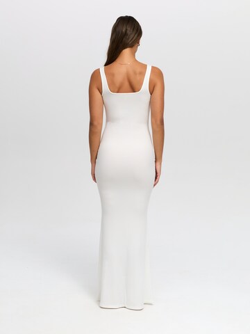 cfab (formerly creamy fabrics) Kleid 'Ribbed Tank Top Maxikleid'‌‌‌‌‌‌‌‌‌ in Weiß