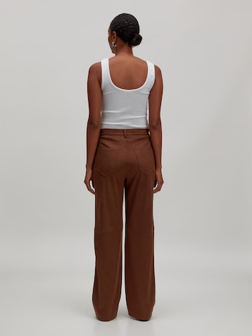 EDITED Wide leg Παντελόνι 'Celina' σε καφέ