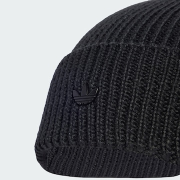 ADIDAS ORIGINALS Kape 'Everyday Icons' | črna barva