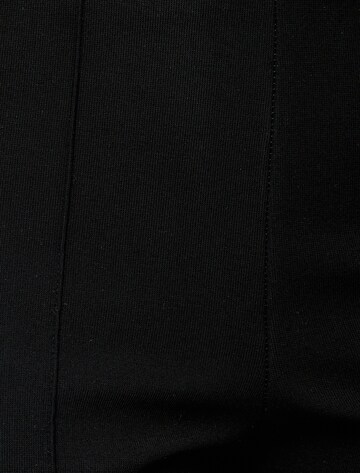 Koton Flared Hose in Schwarz