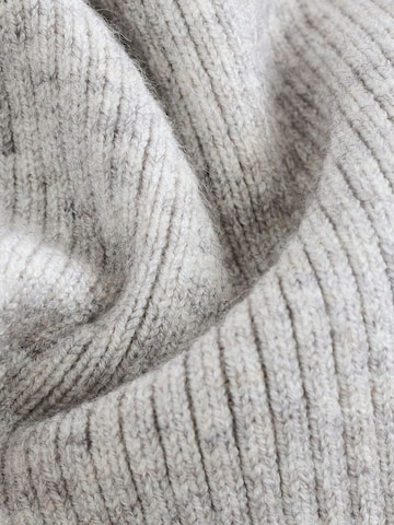 Next Pullover i grå