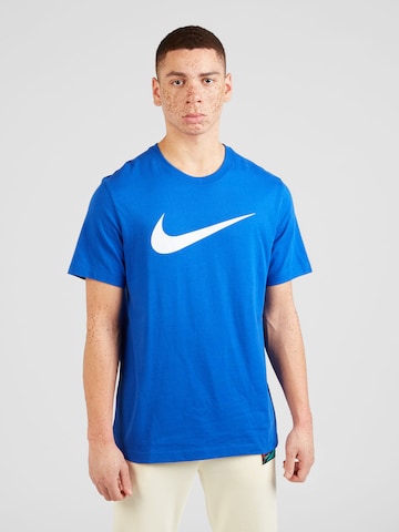 Tricou 'Swoosh' de la Nike Sportswear pe albastru: față