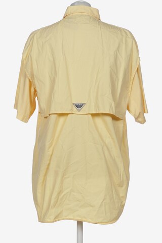 COLUMBIA Button Up Shirt in L in Yellow