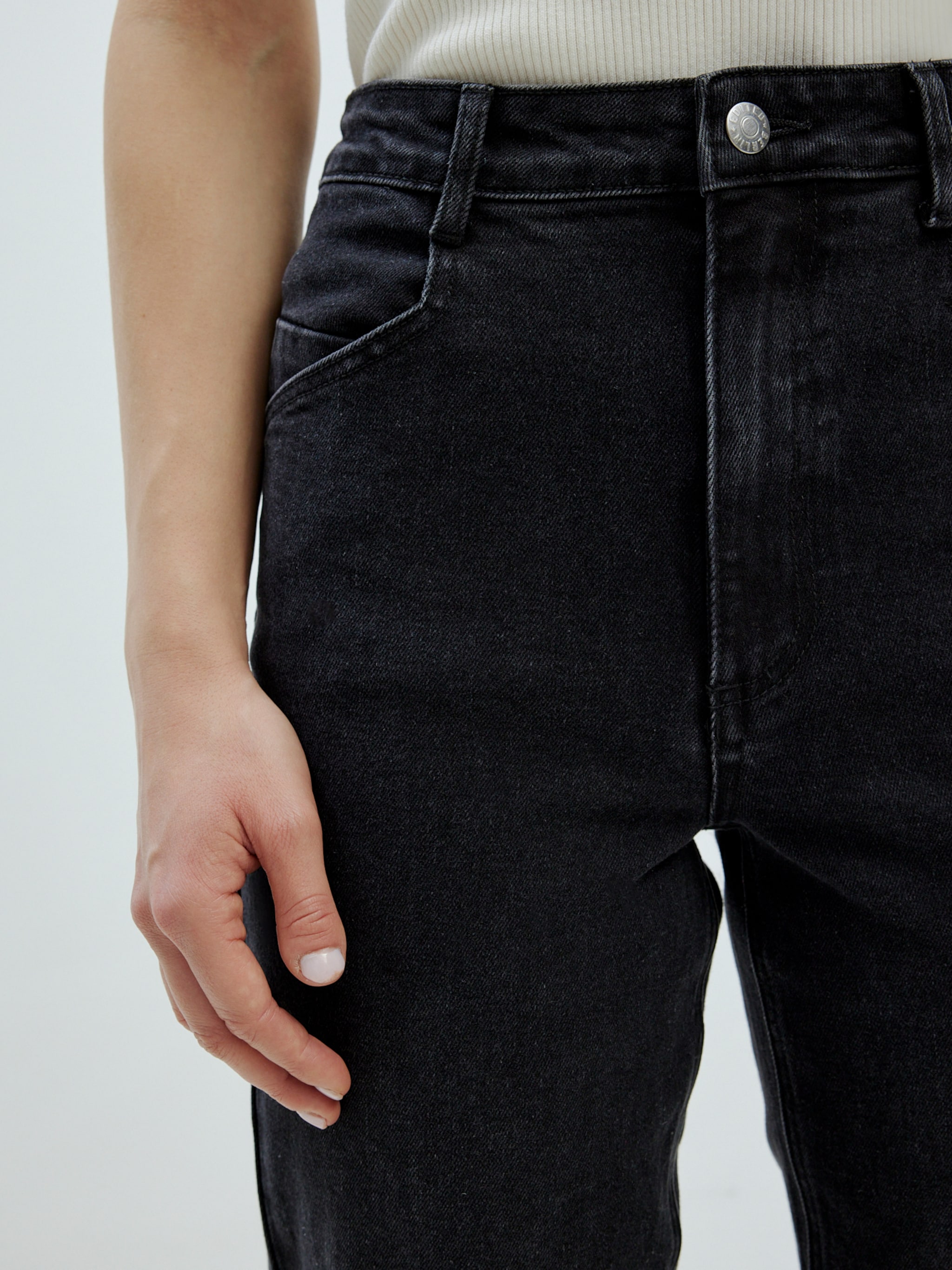 EDITED Produkte Jeans 'Jeylana' schwarz