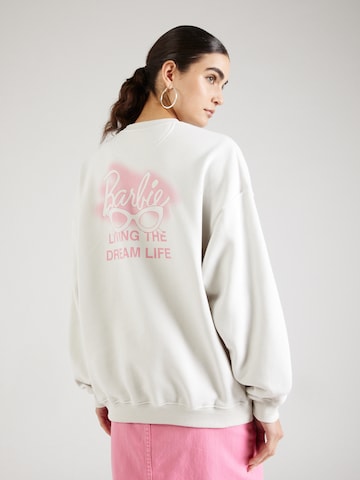 Cotton On Sweatshirt 'Barbie' in White