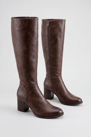 Aniston Boots in Brown