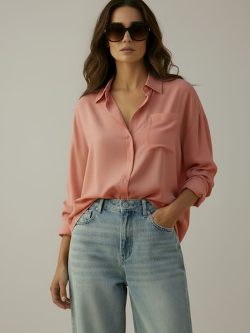 WEARABLE STORIES Blouse 'Minthe' in Oranje: voorkant