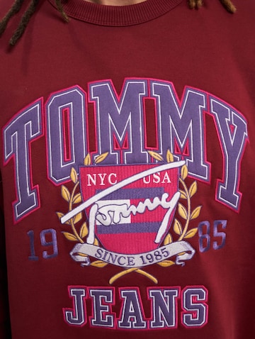 Tommy Jeans Суичър в червено