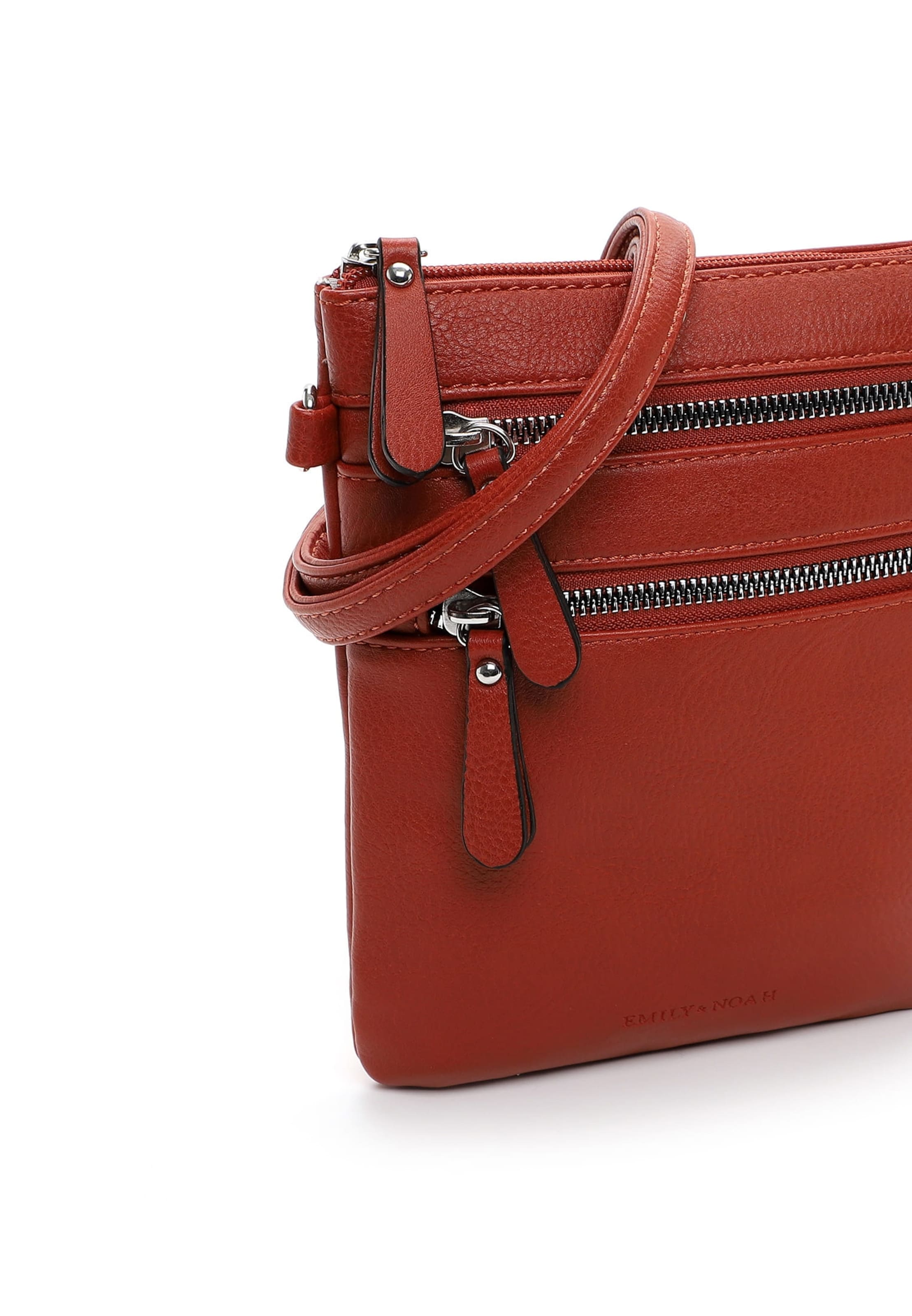 Emily & Noah Schoudertas ' E&N Emma ' in Lila