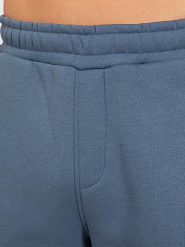 Smilodox Tapered Trousers ' Fiero ' in Blue