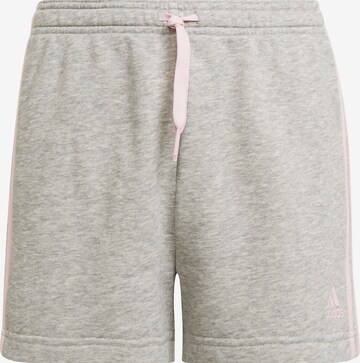 regular Pantaloni sportivi '3S' di ADIDAS SPORTSWEAR in grigio: frontale