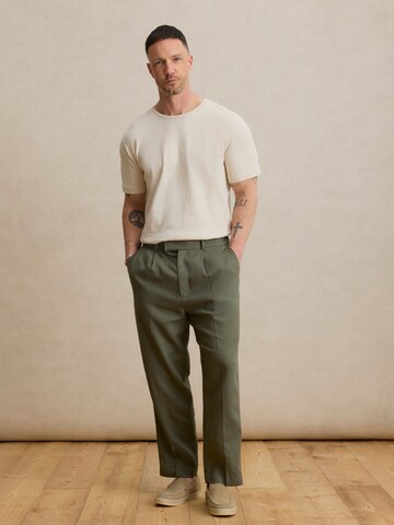 DAN FOX APPAREL Póló 'Caspar' - bézs