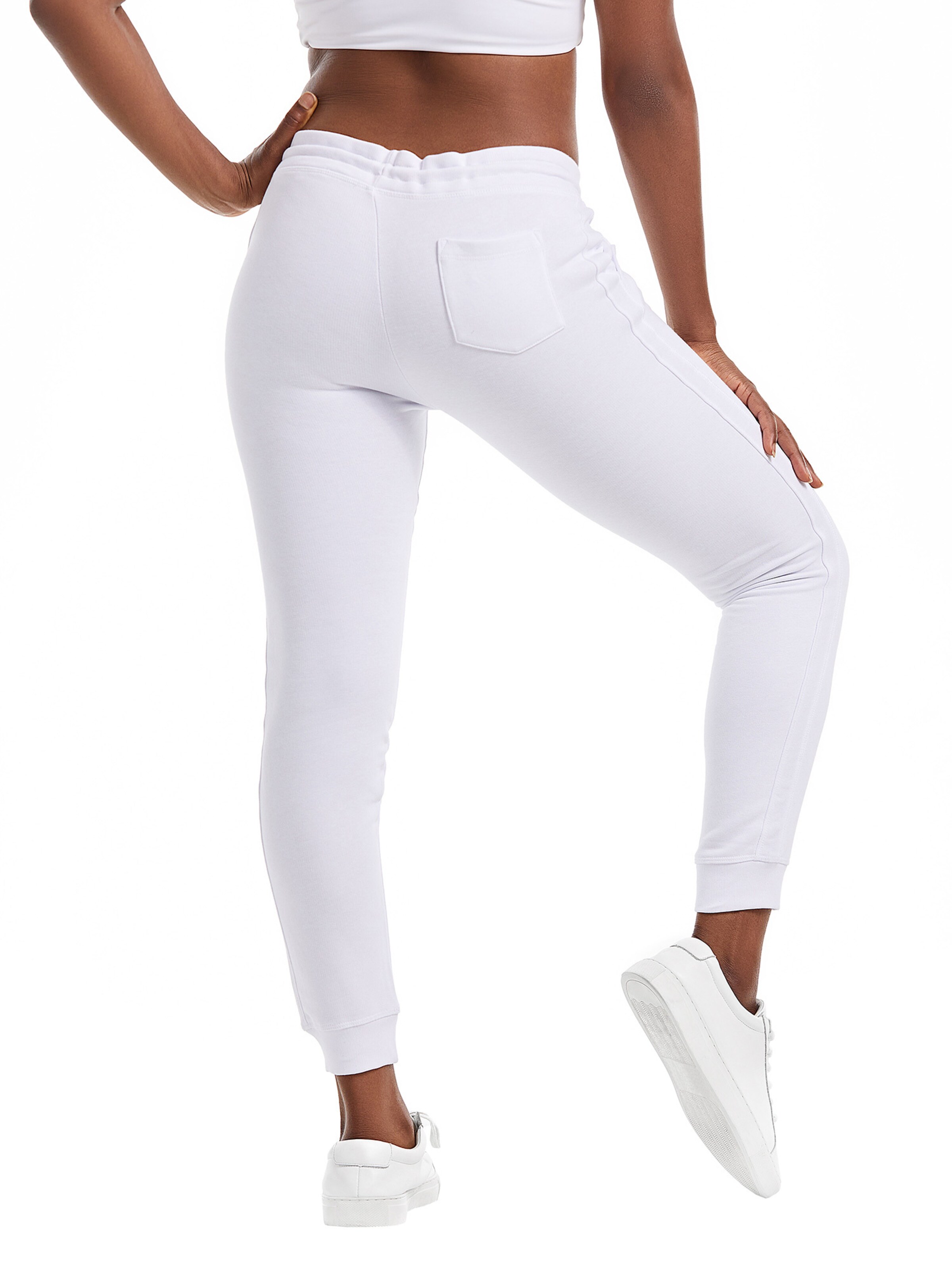 YEAZ Конический (Tapered) Штаны 'Chilax' в Белый