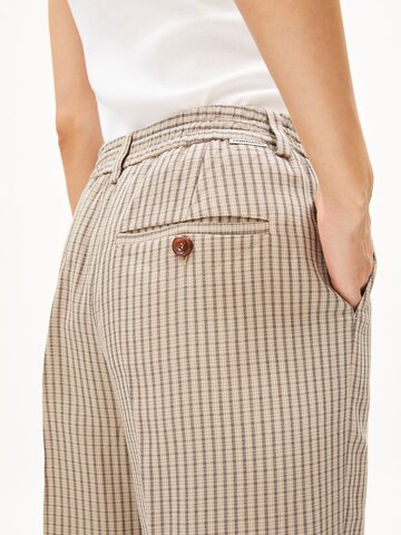 Wide Leg Pantalon à plis 'Maali' ARMEDANGELS en beige