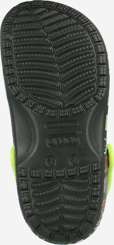 Chaussures ouvertes Crocs en noir