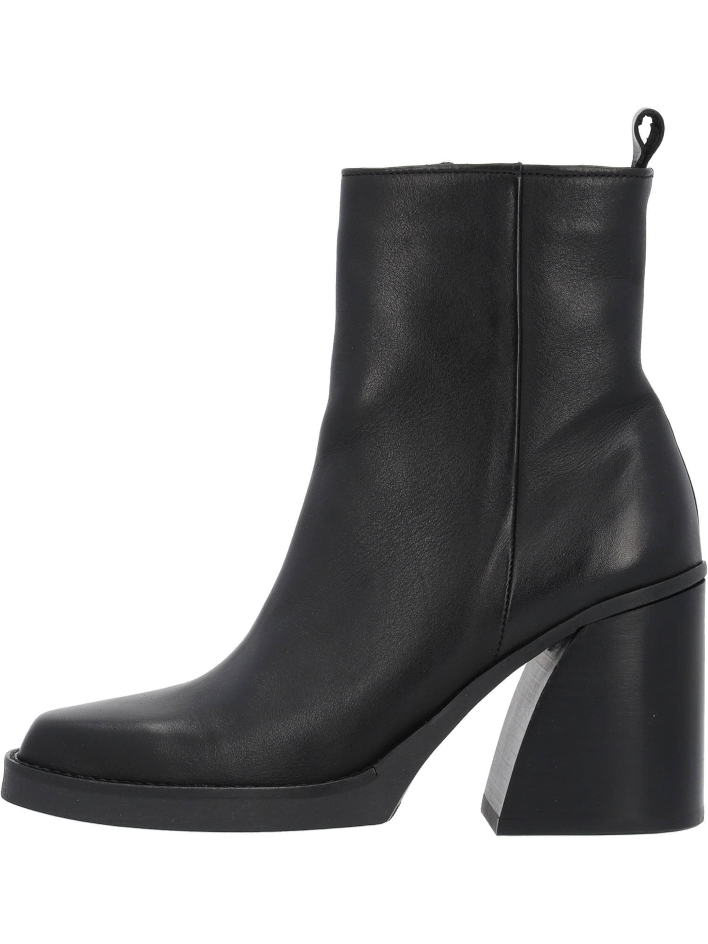 melns Palado Puszābaki 'Yenyina'