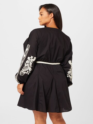 Robe River Island Plus en noir