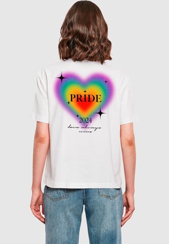 Maglietta 'Gradient Heart Pride' di Mister Tee in bianco: frontale
