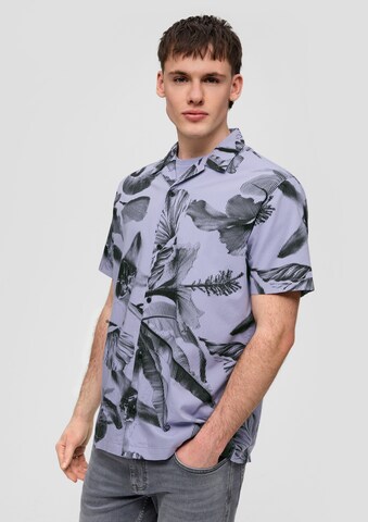 QS Regular Fit Hemd in Lila: Vorderseite