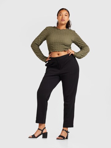 Vero Moda Curve Slimfit Hose 'VMJulia' in Schwarz