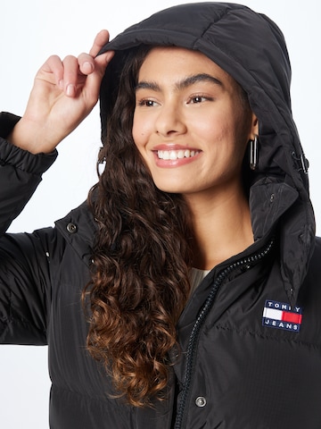 Tommy Jeans - Abrigo de invierno 'Alaska' en negro