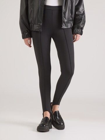 ABOUT YOU Regular Broek 'Eske' in Zwart: voorkant