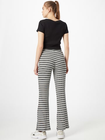 Monki Flared Hose in Schwarz