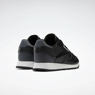 Reebok Platform trainers in Black