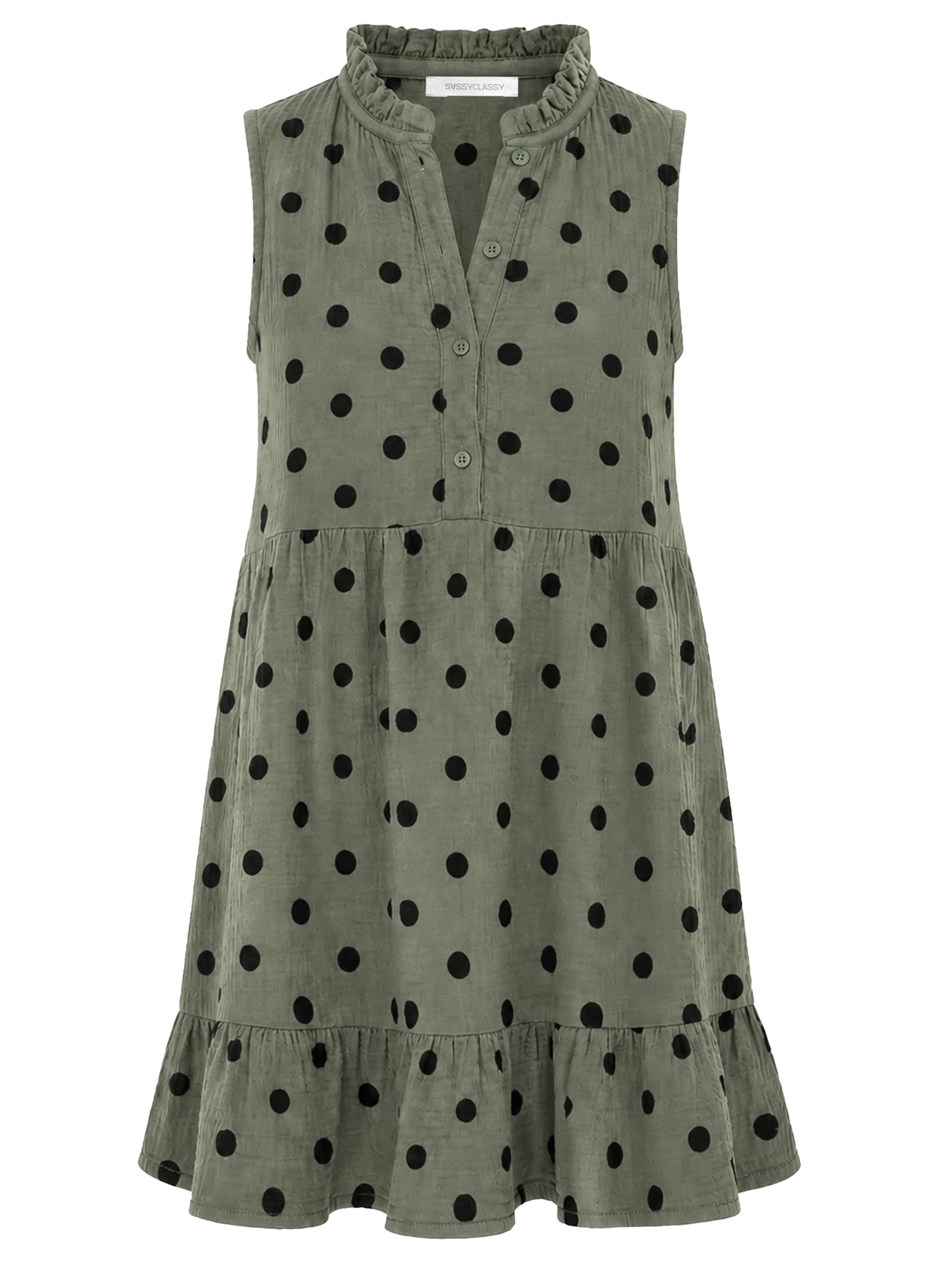 SASSYCLASSY Dress in Green: front