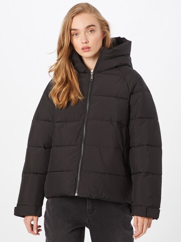 MAKIA Winter Jacket 'Lumi' in Black: front