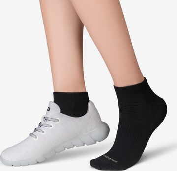 GIESSWEIN Ankle Socks in Black