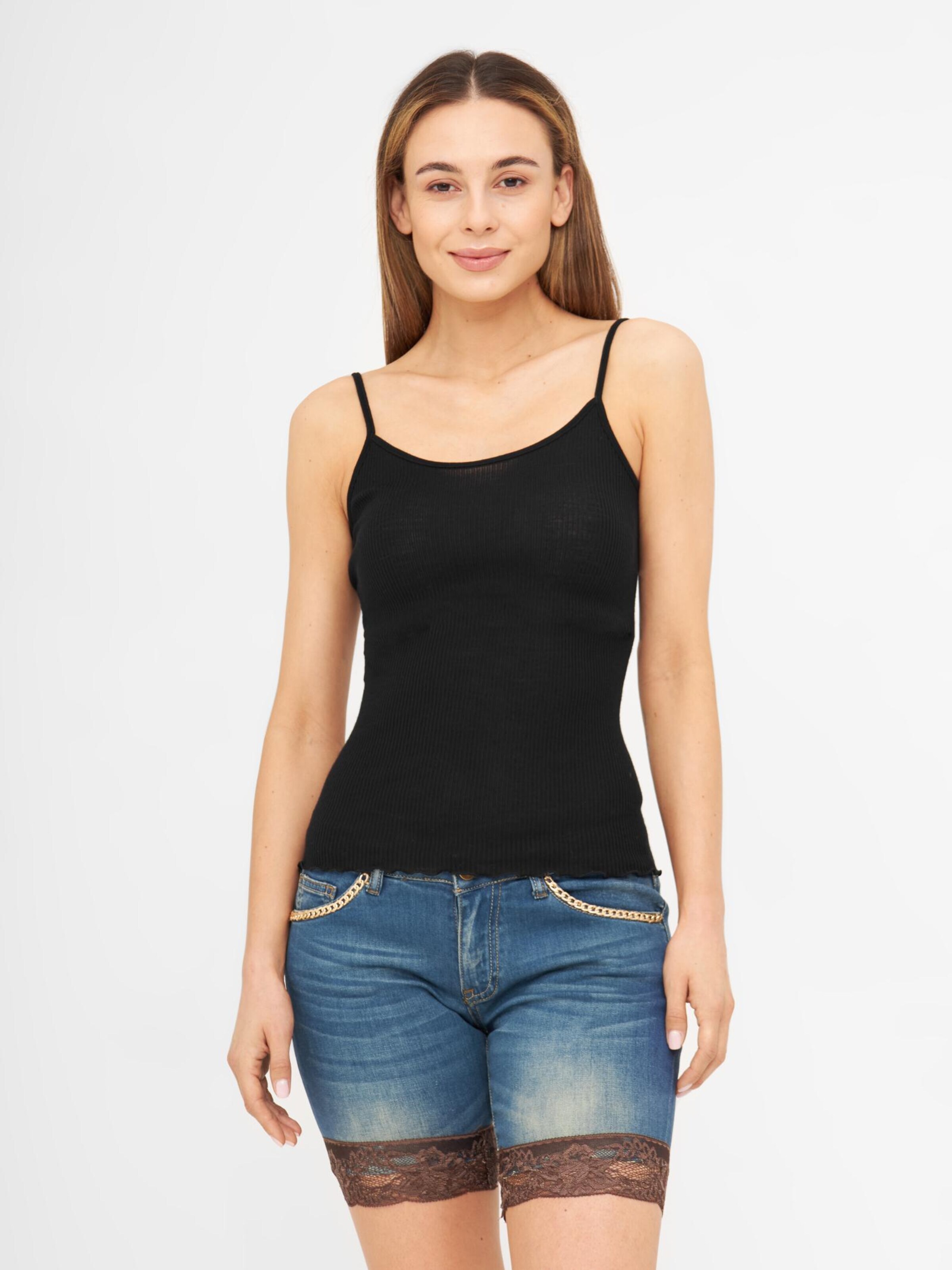 TOOche Top in Black: front
