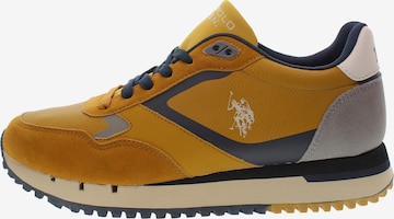 U.S. POLO ASSN. Platform trainers in Yellow: front