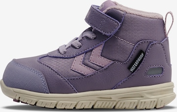 Hummel Boot in Purple: front