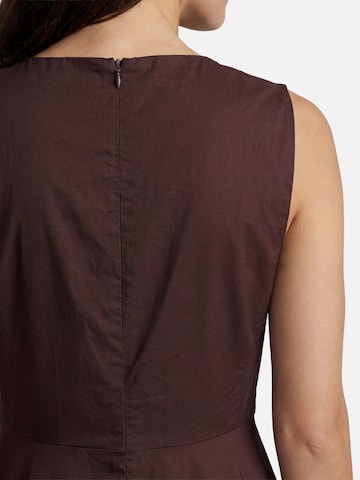 Marie Lund Dress in Brown