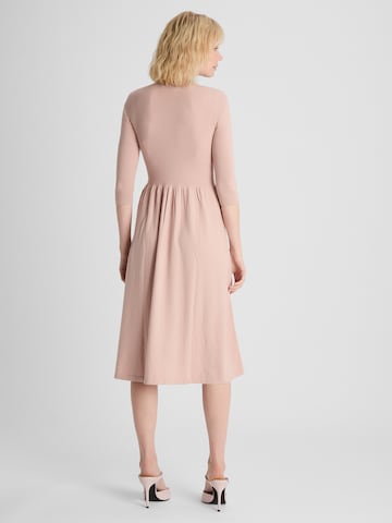 Robes en maille 'Jenny' Guido Maria Kretschmer Women en rose