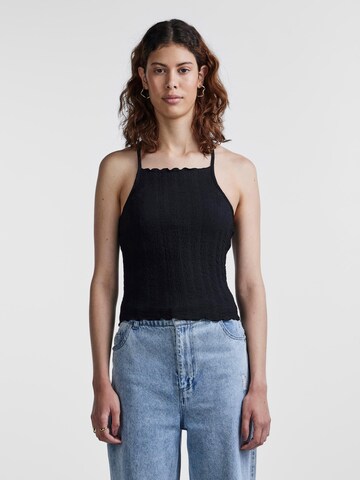 PIECES Top 'Milo' in Black: front