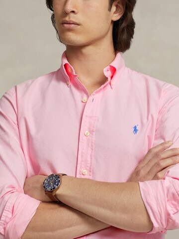 Polo Ralph Lauren Средняя посадка Рубашка в Ярко-розовый