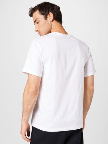 T-Shirt Jordan en blanc