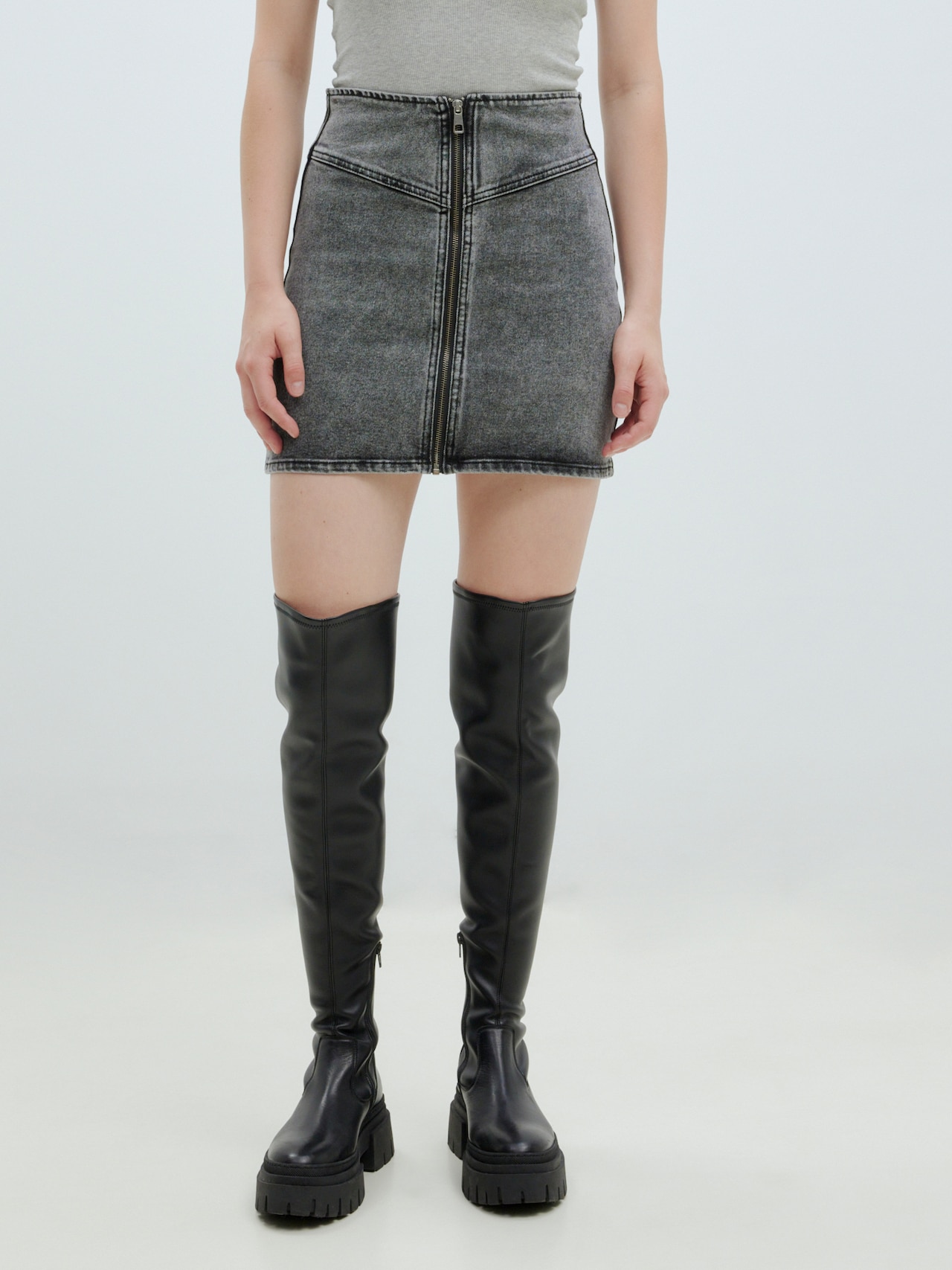 EDITED Rok 'Sadie' Black denim