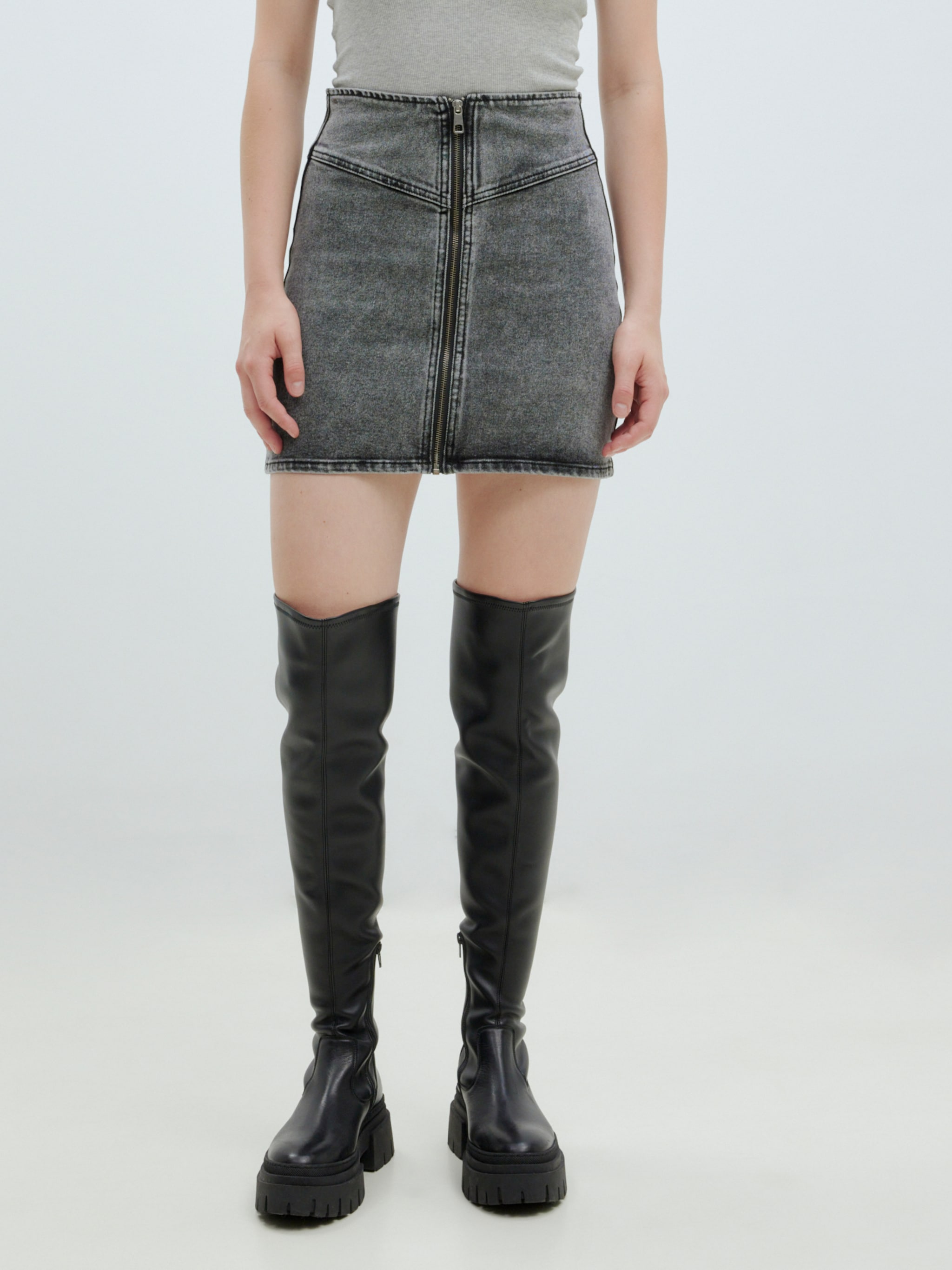 EDITED Produits Jupe 'Sadie' noir denim