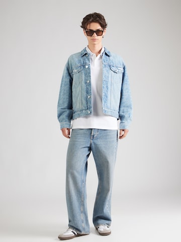 T-Shirt Calvin Klein Jeans en blanc