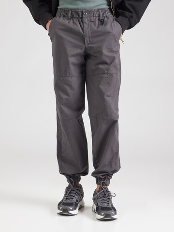 Tapered Pantaloni 'JPSTKARL JJWALKER' di JACK & JONES in grigio: frontale