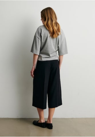 SECOND FEMALE - Camiseta 'Missouri' en gris