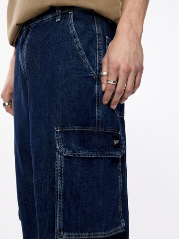 Pull&Bear Loose fit Cargo Jeans in Blue