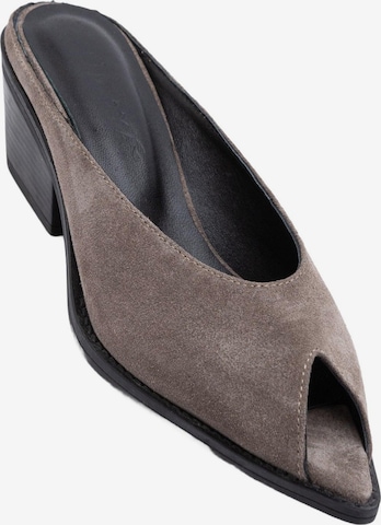 Mule 'Rinesa' Limoya en beige : devant