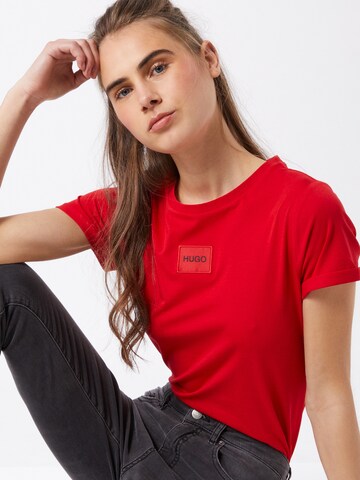 HUGO Red Тениска 'The SlimTee' в червено