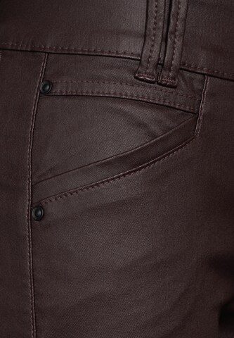 STREET ONE Slimfit Hose in Braun