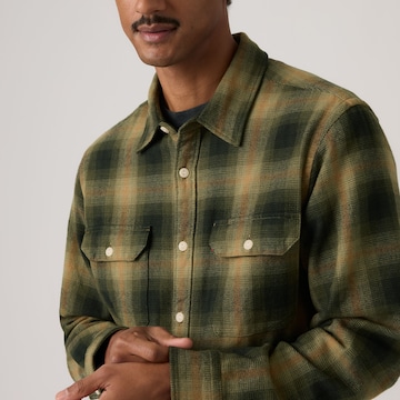LEVI'S ® Regular Fit Paita 'JACKSONWORKER' värissä vihreä