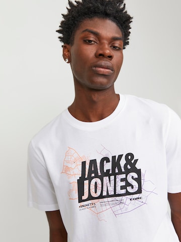 JACK & JONES Koszulka 'MAP' w kolorze biały